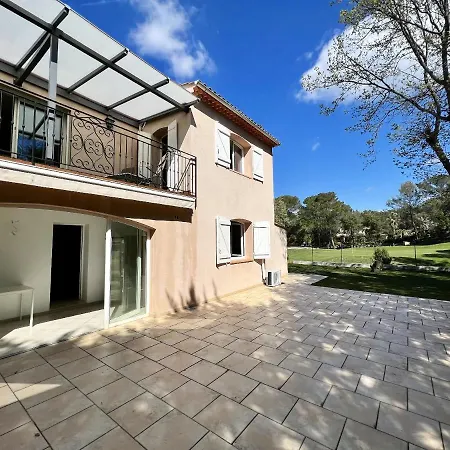 Maison De 2 Chambres Avec Jardin Clos Et Wifi A Raphael A 4 Km De La Plage Holiday home Saint-Raphael (Var)